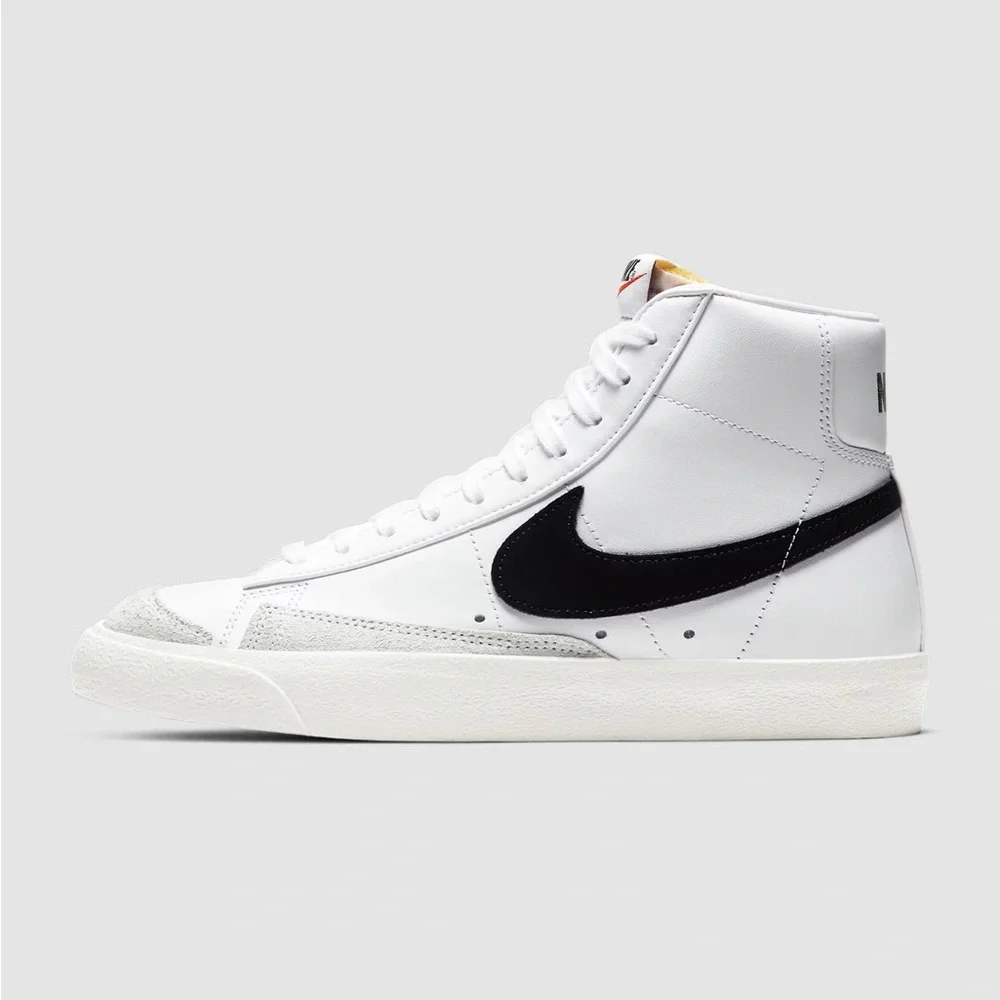 Nike Blazer Mid Sneakers - Picture 5 of 8